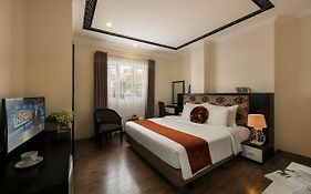 Serenity Diamond Hotel